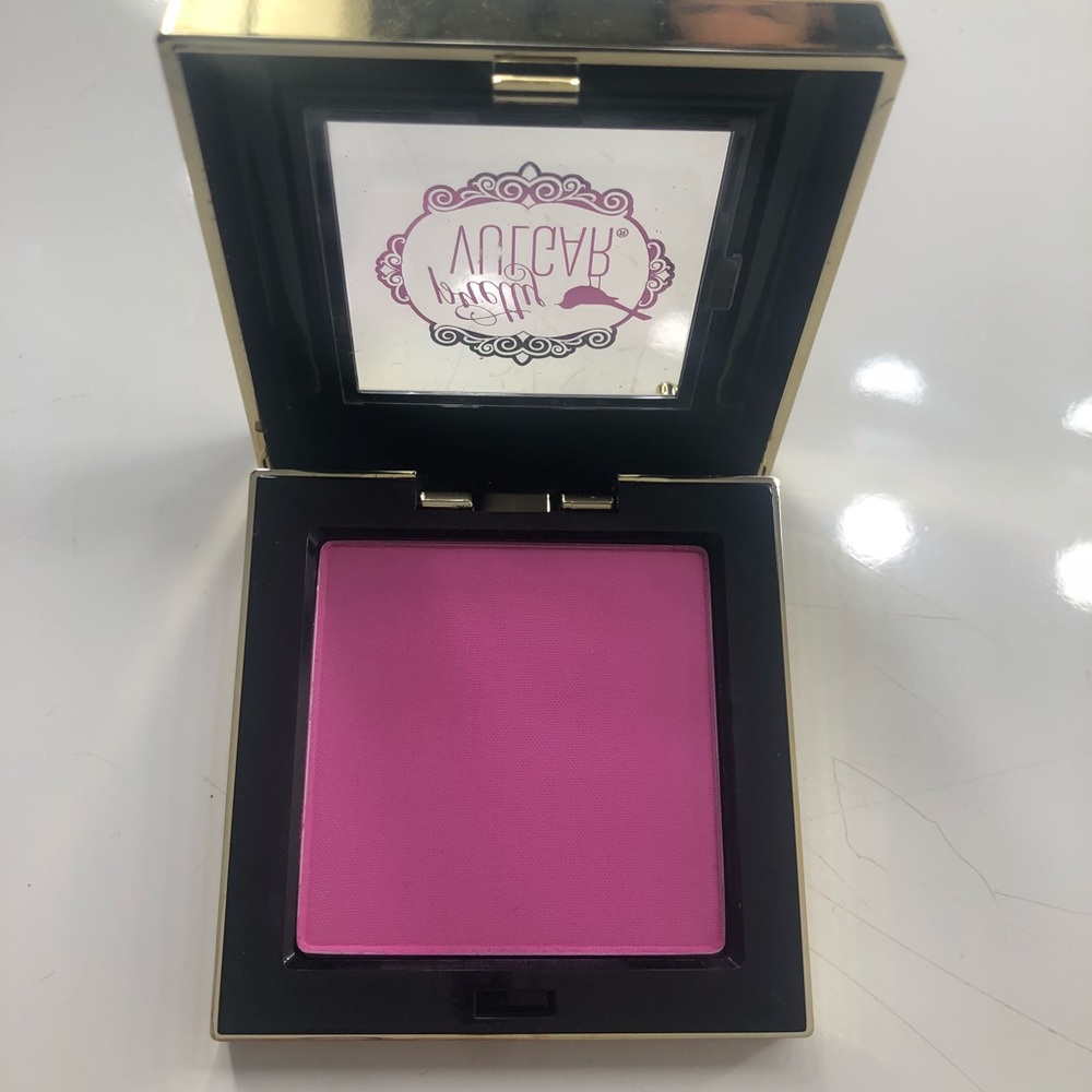 Pretty Vulgar Blush (NWOT)